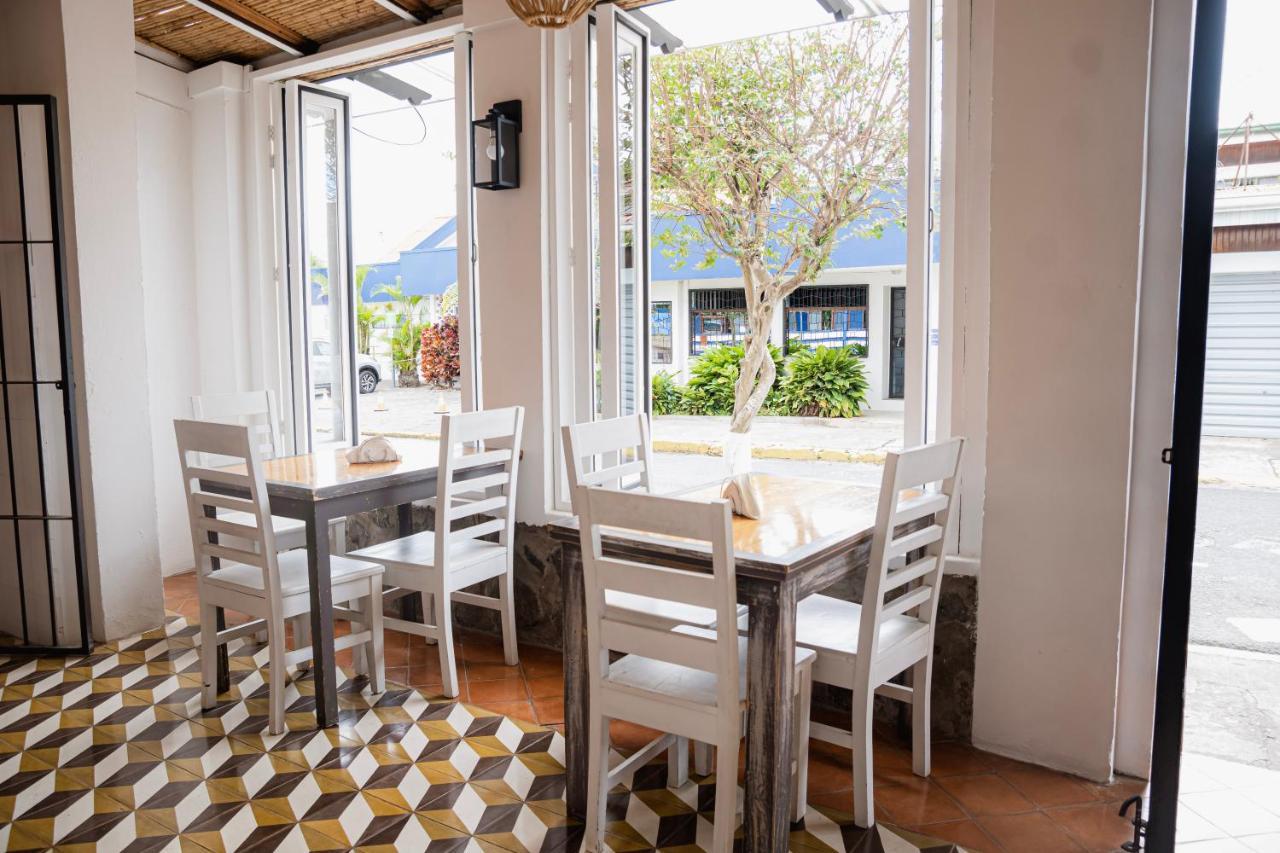 Luz De Luna Hotel Barrio Escalante ซานโฮเซ ภายนอก รูปภาพ