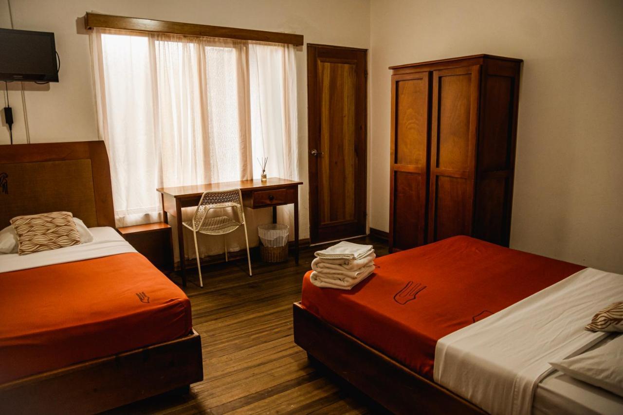 Luz De Luna Hotel Barrio Escalante ซานโฮเซ ภายนอก รูปภาพ