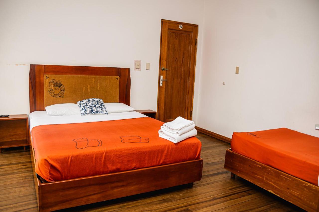 Luz De Luna Hotel Barrio Escalante ซานโฮเซ ภายนอก รูปภาพ
