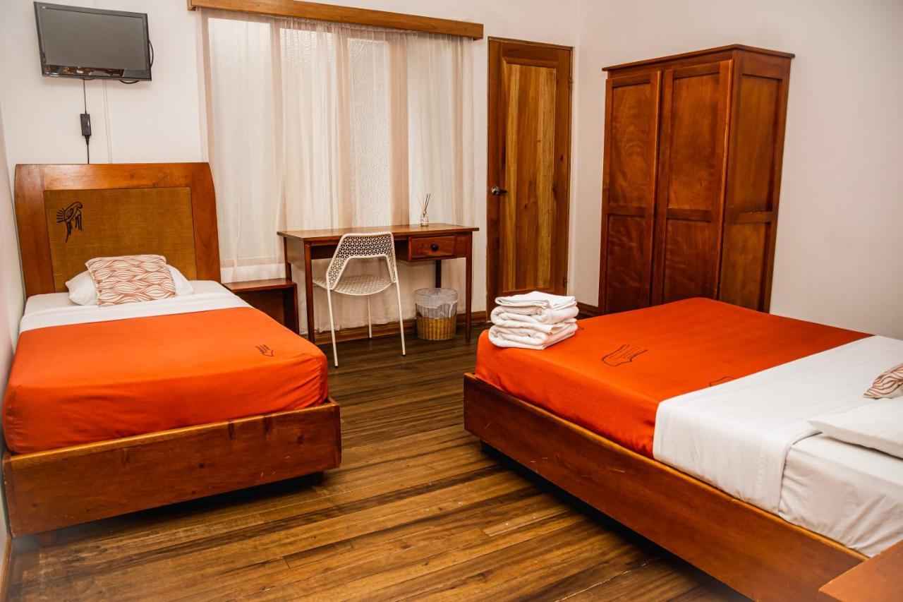Luz De Luna Hotel Barrio Escalante ซานโฮเซ ภายนอก รูปภาพ